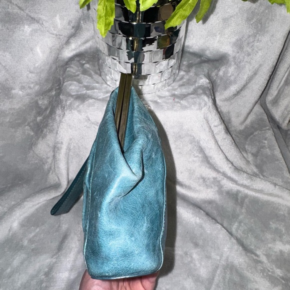 VTG Hobo International Teal Leather Bow Kisslock Handbag - Retro Frame Bag - Picture 4 of 9